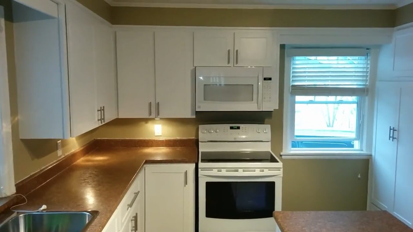 Encinitas Remodel Kitchen Cabinet re painting with white color